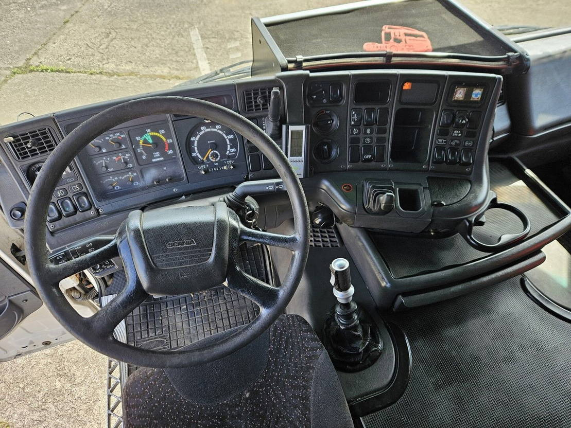 Тягач Scania 124L420 PDE - 2003 - retarder - airco- manual 124L420 PDE - 2003 - retard: фото 13