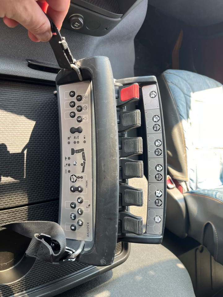 Самосвал, Автоманипулятор VOLVO FMX 460, 8x4, 2017, HIAB 188: фото 22 Самосвал, Автоманипулятор VOLVO FMX 460, 8x4, 2017, HIAB 188: фото 22