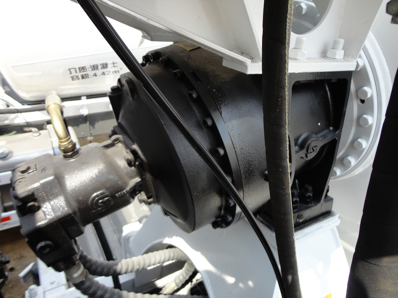 Новый Автобетоносмеситель для транспортировки цемента JSIE JSIE5310GJB: фото 6