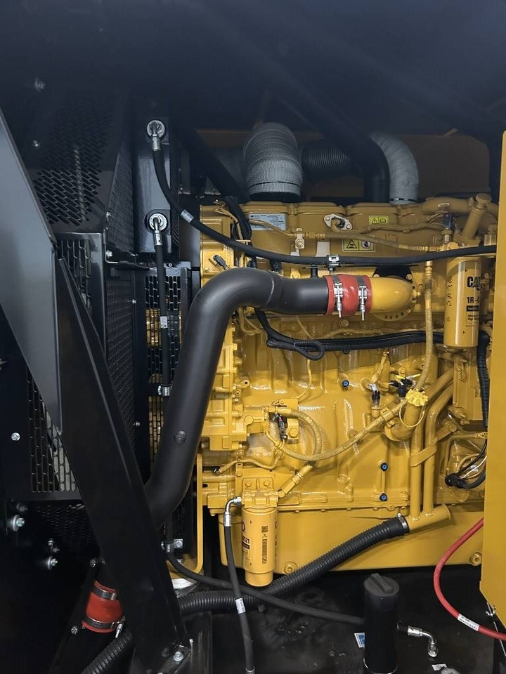 Новый Электрогенератор CAT DE850E0 - C18 - 850 kVA Generator - DPX-18032: фото 9