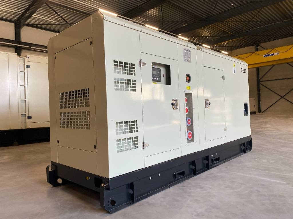 Hyundai P086TI - 220 kVA Generator - DPX-19852  - Электрогенератор: фото 2 Hyundai P086TI - 220 kVA Generator - DPX-19852  - Электрогенератор: фото 2