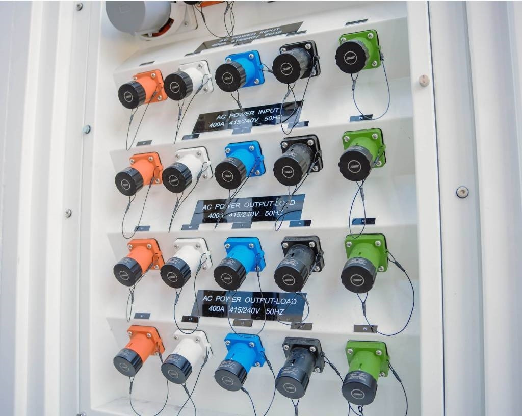 PES400 Energy Storage System - 400 kVA - 460 kWh - Электрогенератор: фото 4 PES400 Energy Storage System - 400 kVA - 460 kWh - Электрогенератор: фото 4