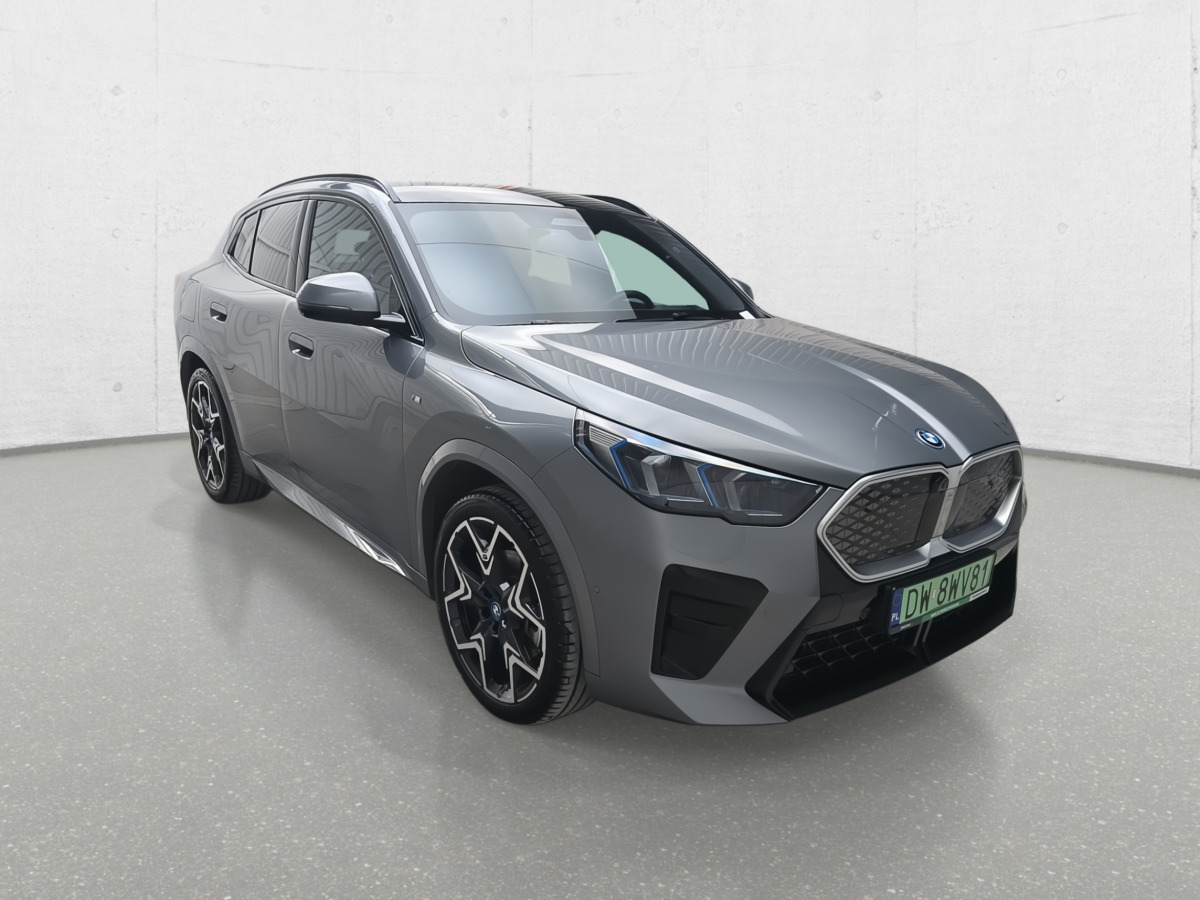 BMW IX2 XDRIVE30 SUV - Внедорожник: фото 1 BMW IX2 XDRIVE30 SUV - Внедорожник: фото 1