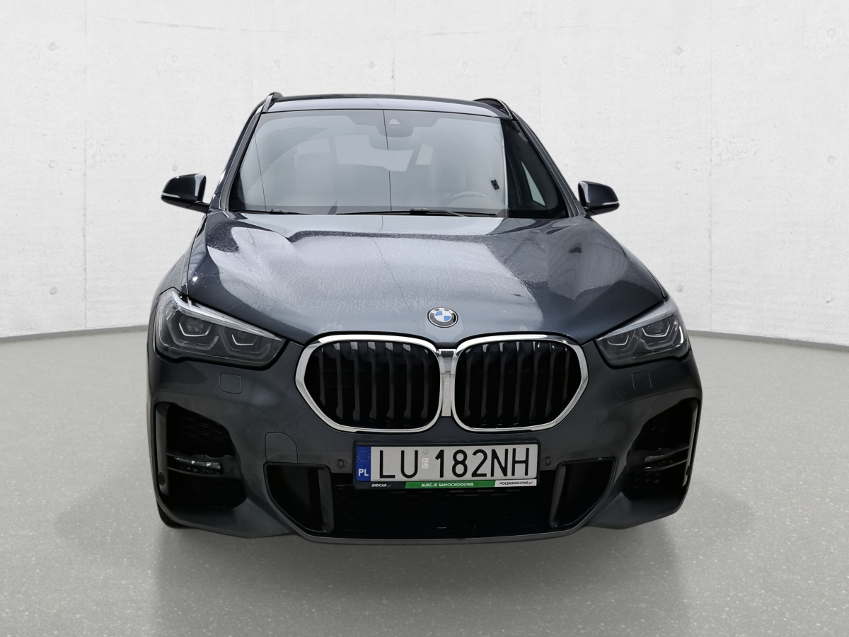 BMW X1 SDRIVE18I SUV - Внедорожник: фото 3 BMW X1 SDRIVE18I SUV - Внедорожник: фото 3