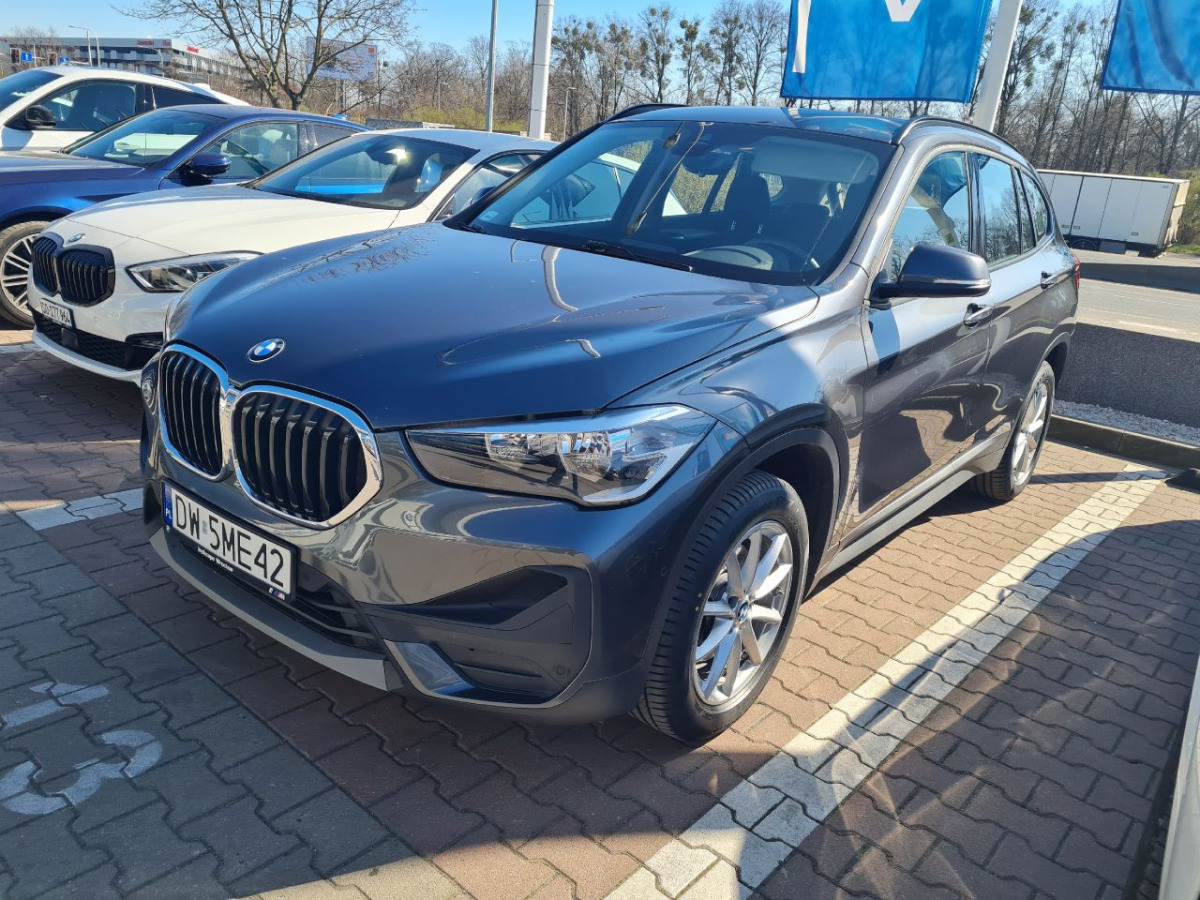 BMW X1 SUV - Внедорожник: фото 2 BMW X1 SUV - Внедорожник: фото 2