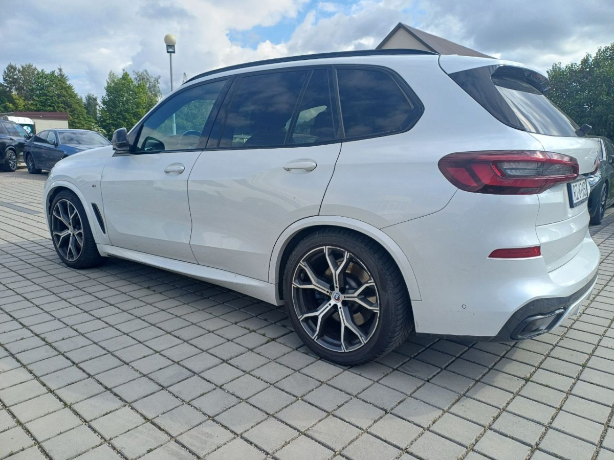 BMW X5 SUV - Внедорожник: фото 4 BMW X5 SUV - Внедорожник: фото 4