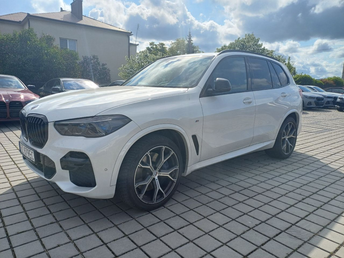 BMW X5 SUV - Внедорожник: фото 2 BMW X5 SUV - Внедорожник: фото 2