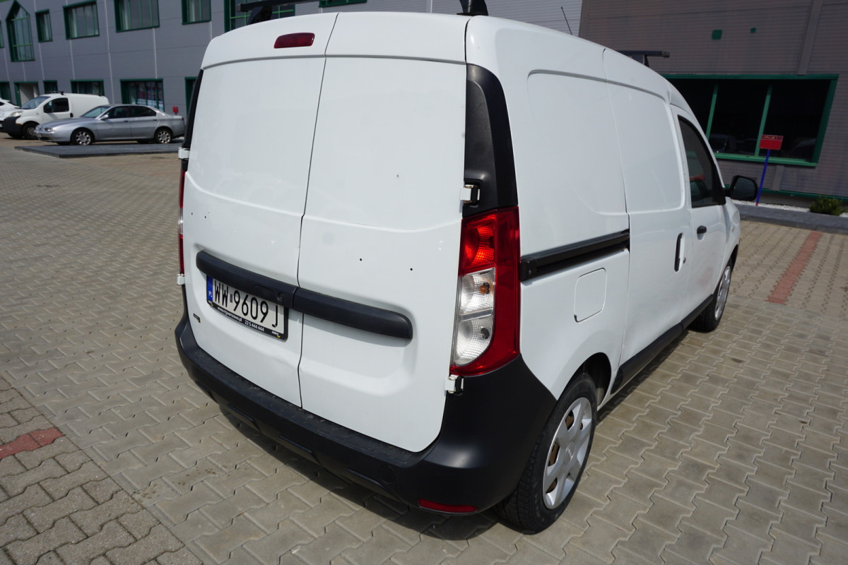 DACIA DOKKER FURGON BLASZAK - Цельнометаллический фургон: фото 3 DACIA DOKKER FURGON BLASZAK - Цельнометаллический фургон: фото 3