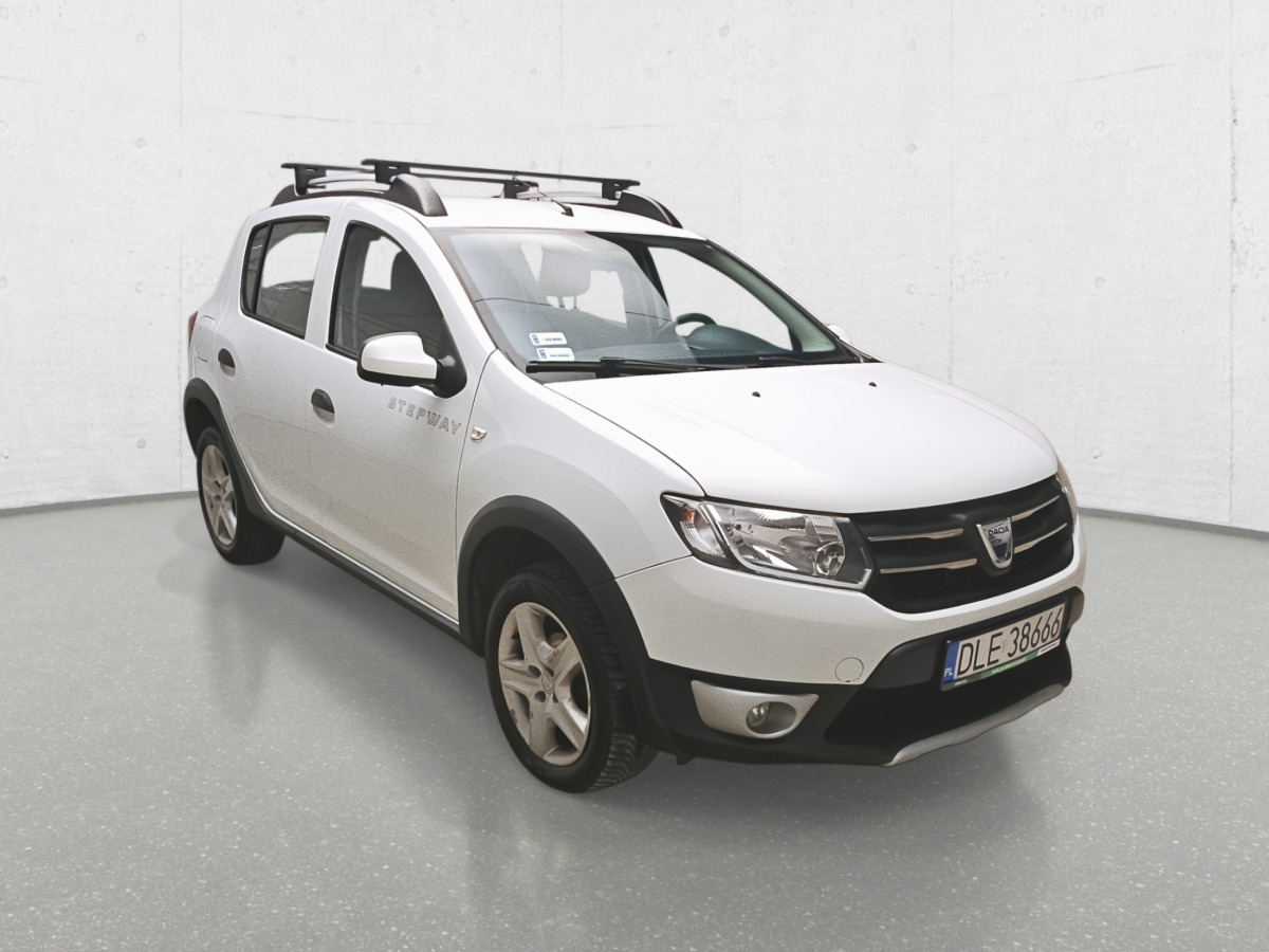 DACIA SANDERO HATCHBACK - Легковой автомобиль: фото 2 DACIA SANDERO HATCHBACK - Легковой автомобиль: фото 2