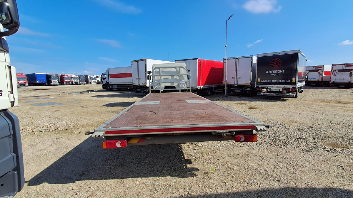 DAF LF230 FA 108/ZPL + NACZEPA REDOS - Грузовик бортовой/ Платформа: фото 4 DAF LF230 FA 108/ZPL + NACZEPA REDOS - Грузовик бортовой/ Платформа: фото 4