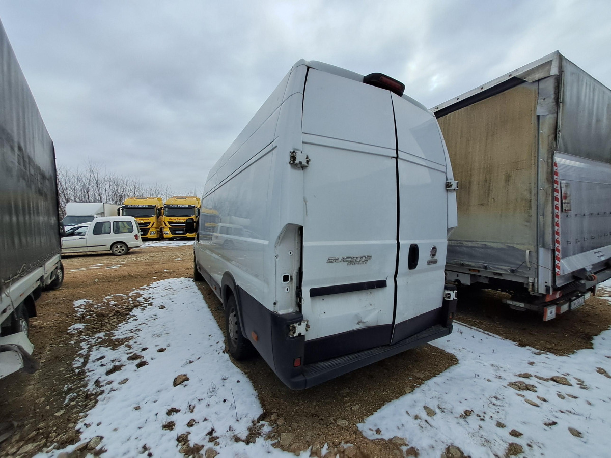 FIAT DUCATO FURGON BLASZAK - Цельнометаллический фургон: фото 4 FIAT DUCATO FURGON BLASZAK - Цельнометаллический фургон: фото 4