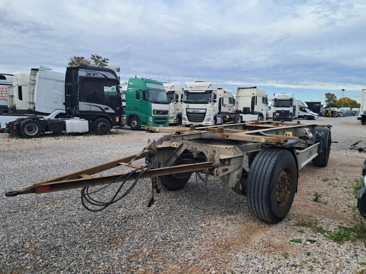 FLIEGL ZWP 180 POD KONTENERY - Прицеп-контейнеровоз/ Сменный кузов: фото 3 FLIEGL ZWP 180 POD KONTENERY - Прицеп-контейнеровоз/ Сменный кузов: фото 3