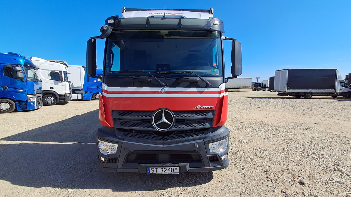 MERCEDES BENZ ANTOS SOLÓWKA Z WINDĄ - Грузовик: фото 3 MERCEDES BENZ ANTOS SOLÓWKA Z WINDĄ - Грузовик: фото 3