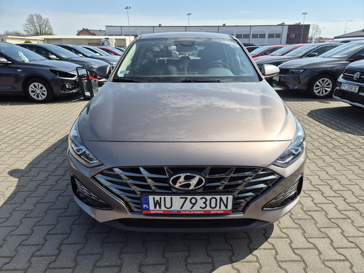HYUNDAI I30 HATCHBACK - Хэтчбек: фото 3 HYUNDAI I30 HATCHBACK - Хэтчбек: фото 3