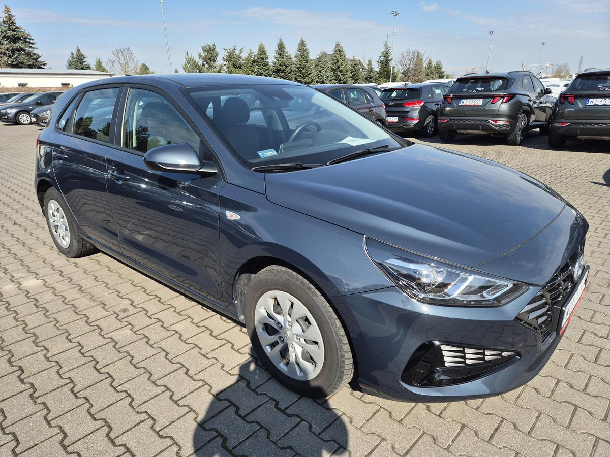 HYUNDAI I30 HATCHBACK - Хэтчбек: фото 1 HYUNDAI I30 HATCHBACK - Хэтчбек: фото 1