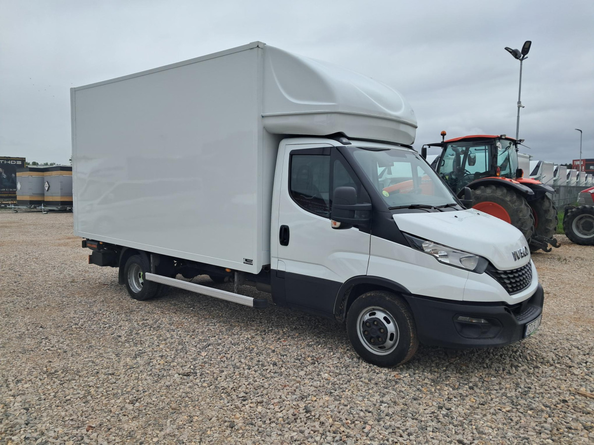IVECO DAILY KONTENER Z WINDĄ - Малотоннажный фургон: фото 1 IVECO DAILY KONTENER Z WINDĄ - Малотоннажный фургон: фото 1