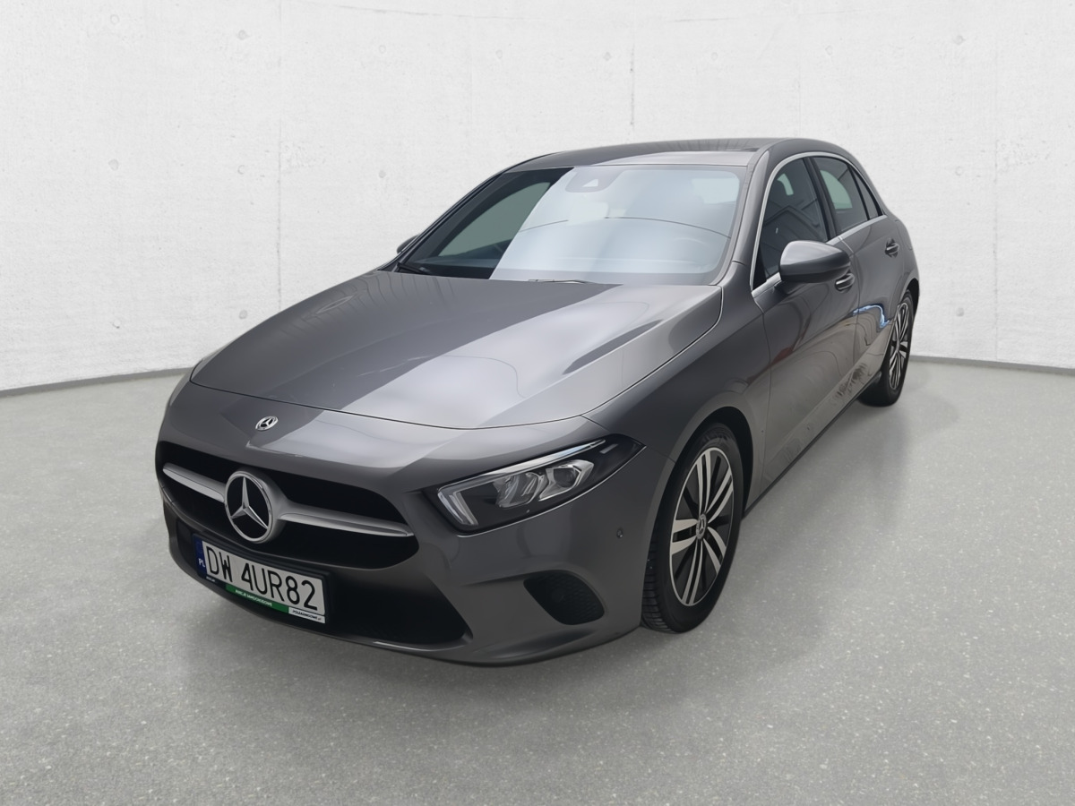 MERCEDES BENZ A 180 HATCHBACK - Хэтчбек: фото 4 MERCEDES BENZ A 180 HATCHBACK - Хэтчбек: фото 4