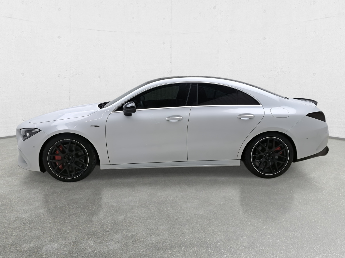 MERCEDES BENZ AMG CLA 45 SEDAN - Седан: фото 5 MERCEDES BENZ AMG CLA 45 SEDAN - Седан: фото 5