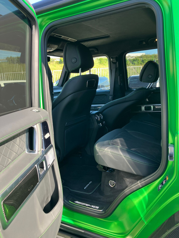 MERCEDES BENZ AMG G 63 TERENOWY - Легковой автомобиль: фото 4 MERCEDES BENZ AMG G 63 TERENOWY - Легковой автомобиль: фото 4