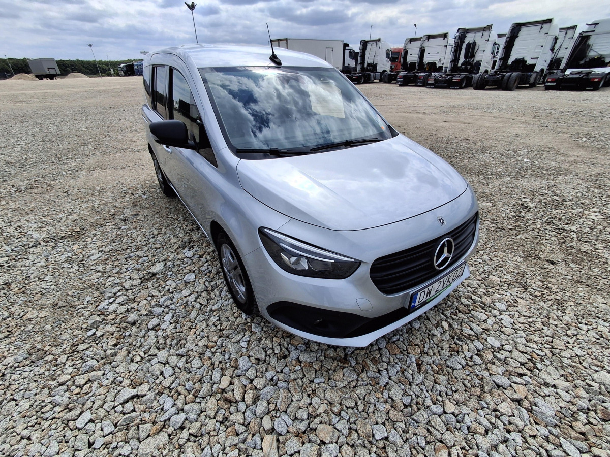 MERCEDES BENZ CITAN MINIVAN - Легковой автомобиль: фото 1 MERCEDES BENZ CITAN MINIVAN - Легковой автомобиль: фото 1