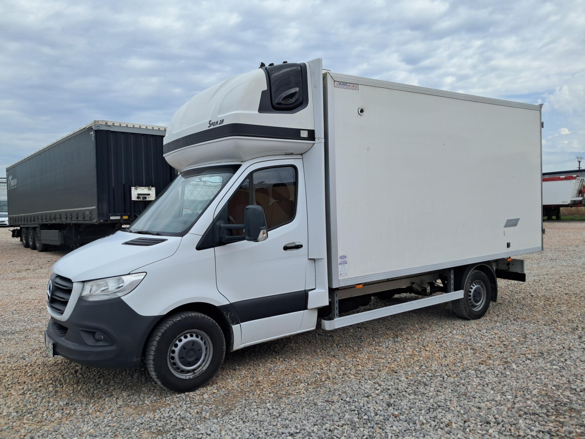 MERCEDES BENZ SPRINTER CHŁODNIA/IZOTERMA - Малотоннажный рефрижератор: фото 2 MERCEDES BENZ SPRINTER CHŁODNIA/IZOTERMA - Малотоннажный рефрижератор: фото 2
