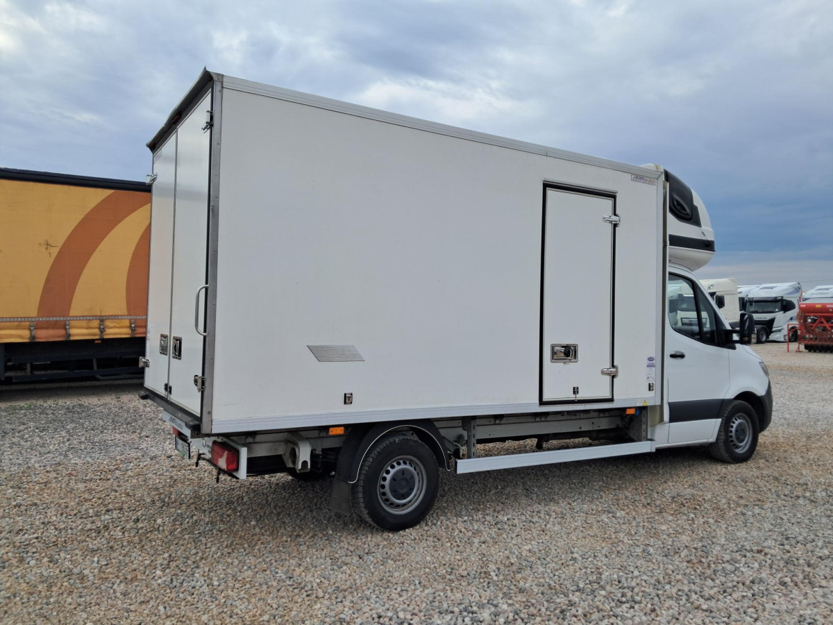 MERCEDES BENZ SPRINTER CHŁODNIA/IZOTERMA - Малотоннажный рефрижератор: фото 4 MERCEDES BENZ SPRINTER CHŁODNIA/IZOTERMA - Малотоннажный рефрижератор: фото 4