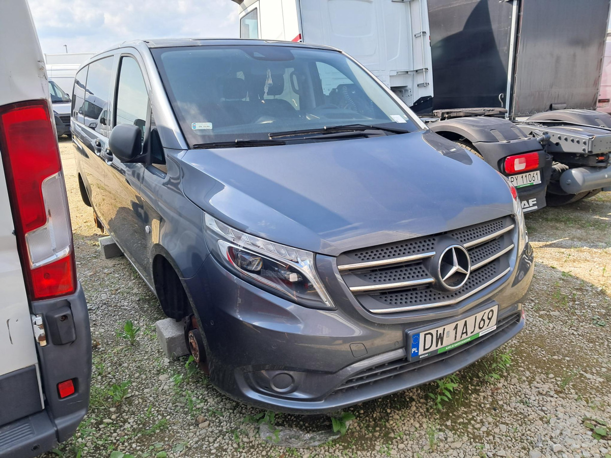 MERCEDES BENZ VITO TOURER VAN - Легковой автомобиль: фото 1 MERCEDES BENZ VITO TOURER VAN - Легковой автомобиль: фото 1