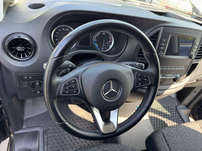MERCEDES BENZ eVITO FURGON BLASZAK - Цельнометаллический фургон, Электрический фургон: фото 5 MERCEDES BENZ eVITO FURGON BLASZAK - Цельнометаллический фургон, Электрический фургон: фото 5