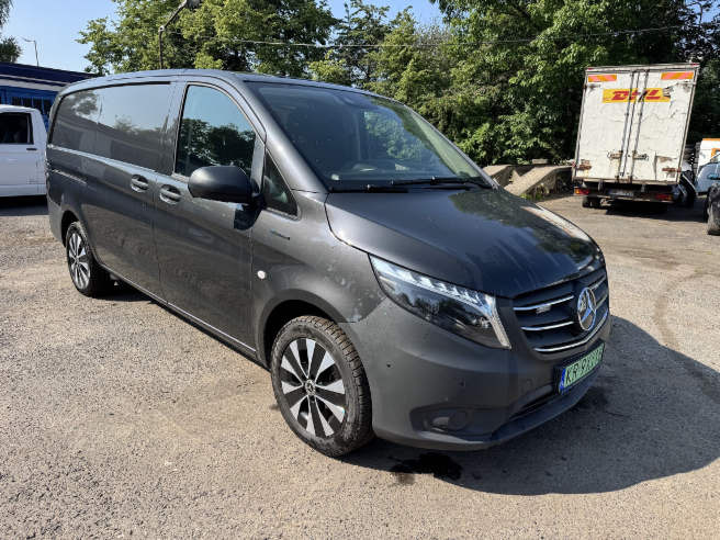 MERCEDES BENZ eVITO FURGON BLASZAK - Цельнометаллический фургон, Электрический фургон: фото 1 MERCEDES BENZ eVITO FURGON BLASZAK - Цельнометаллический фургон, Электрический фургон: фото 1