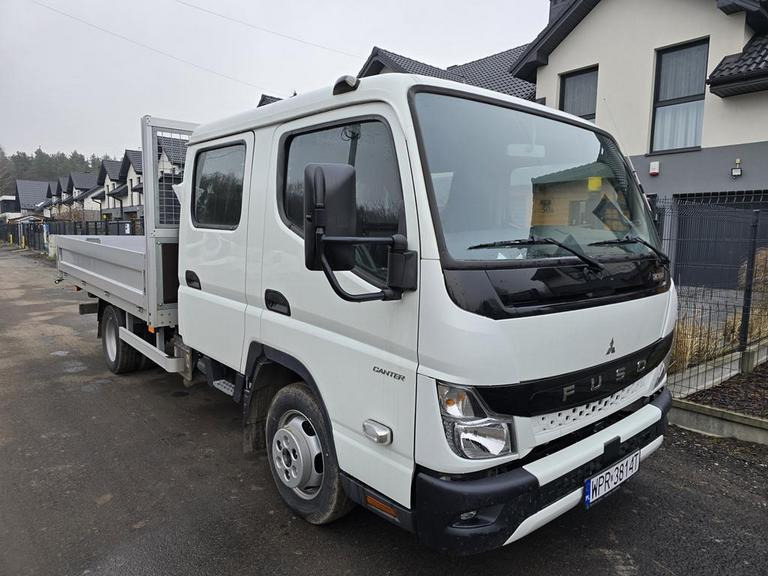 MITSUBISHI CANTER DOKA - Грузопассажирский фургон: фото 1 MITSUBISHI CANTER DOKA - Грузопассажирский фургон: фото 1