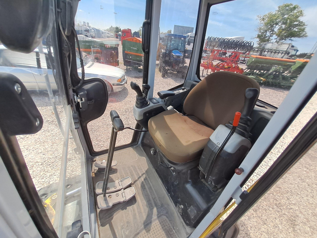 Minikoparka WACKER NEUSON ET24 - 2022 - 2,7t - 13,8kW - Świder - Мини-экскаватор: фото 5 Minikoparka WACKER NEUSON ET24 - 2022 - 2,7t - 13,8kW - Świder - Мини-экскаватор: фото 5
