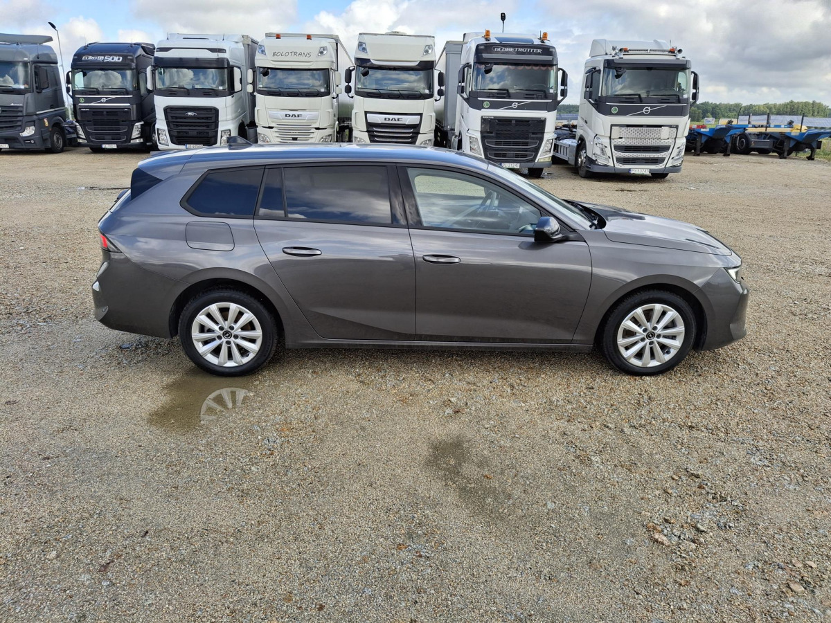 OPEL ASTRA SPORTS TOURER KOMBI - Легковой автомобиль: фото 4 OPEL ASTRA SPORTS TOURER KOMBI - Легковой автомобиль: фото 4