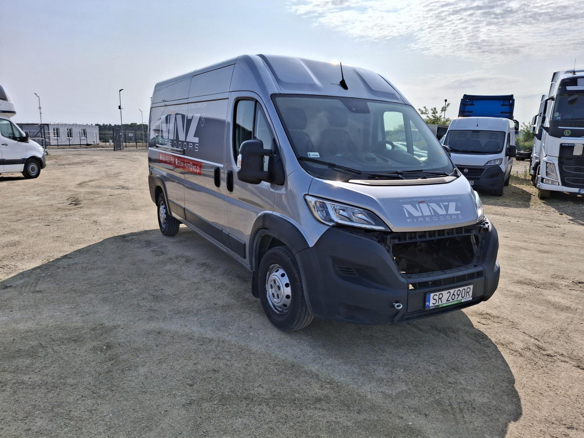 Цельнометаллический фургон OPEL MOVANO FURGON BLASZAK: фото 1