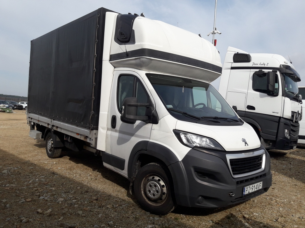 PEUGEOT BOXER PLANDEKA - Тентованный фургон: фото 1 PEUGEOT BOXER PLANDEKA - Тентованный фургон: фото 1