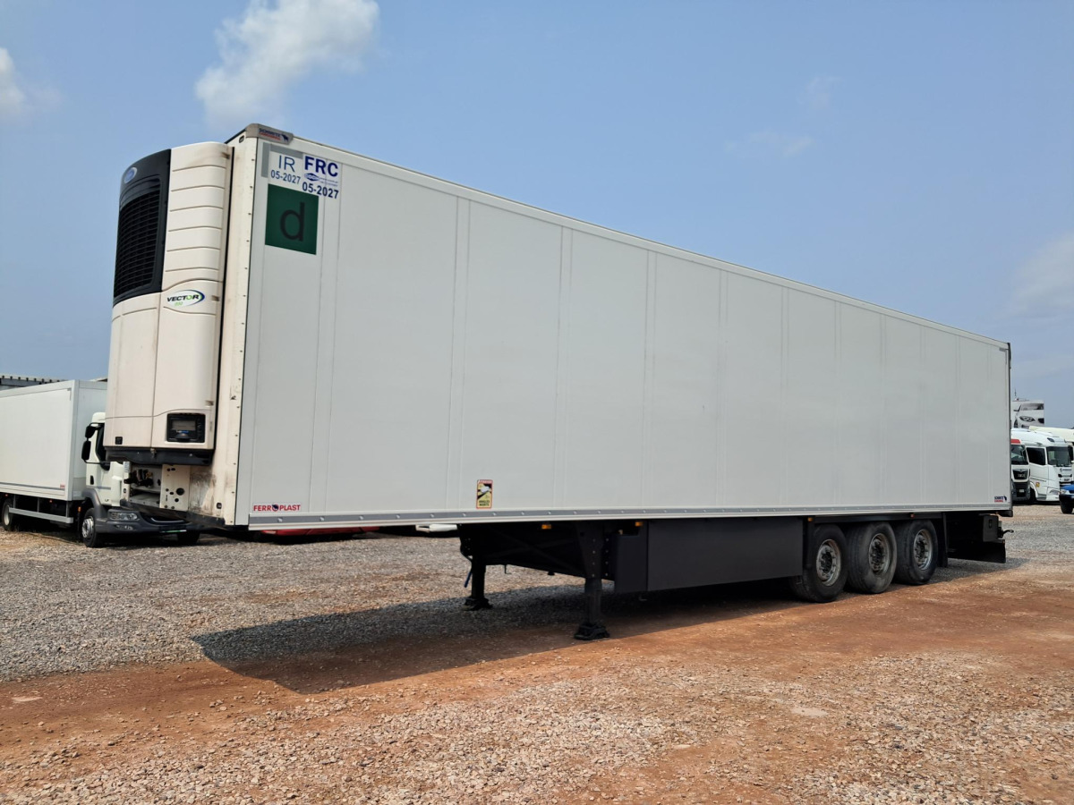 SCHMITZ CARGOBULL SKO 24/L-13. FP COOL V7 CHŁODNIA - Полуприцеп-рефрижератор: фото 2 SCHMITZ CARGOBULL SKO 24/L-13. FP COOL V7 CHŁODNIA - Полуприцеп-рефрижератор: фото 2
