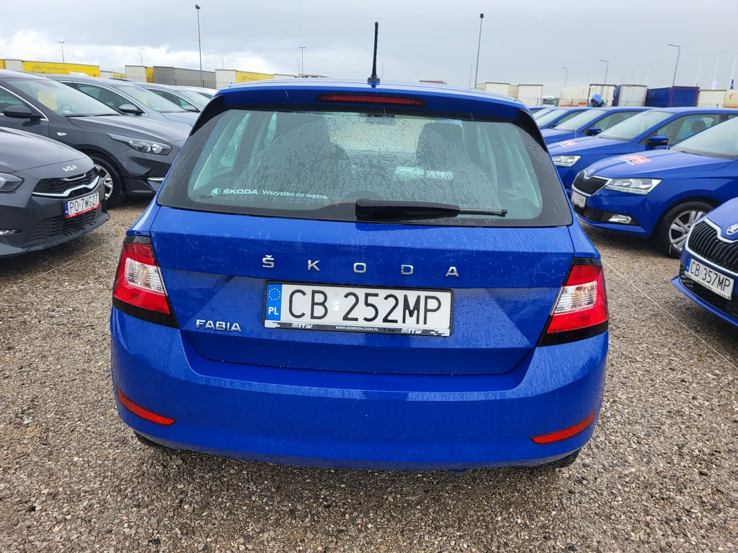 SKODA FABIA HATCHBACK - Хэтчбек: фото 5 SKODA FABIA HATCHBACK - Хэтчбек: фото 5