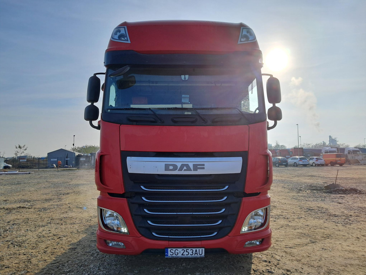 DAF XF 460 FT CIĄGNIK SIODŁOWY - Тягач: фото 3 DAF XF 460 FT CIĄGNIK SIODŁOWY - Тягач: фото 3