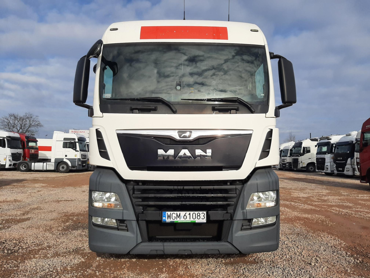 MAN TGX CIĄGNIK SIODŁOWY - Тягач: фото 3 MAN TGX CIĄGNIK SIODŁOWY - Тягач: фото 3