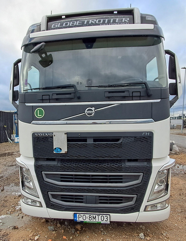 VOLVO FH 460 CIĄGNIK SIODŁOWY - Тягач: фото 2 VOLVO FH 460 CIĄGNIK SIODŁOWY - Тягач: фото 2