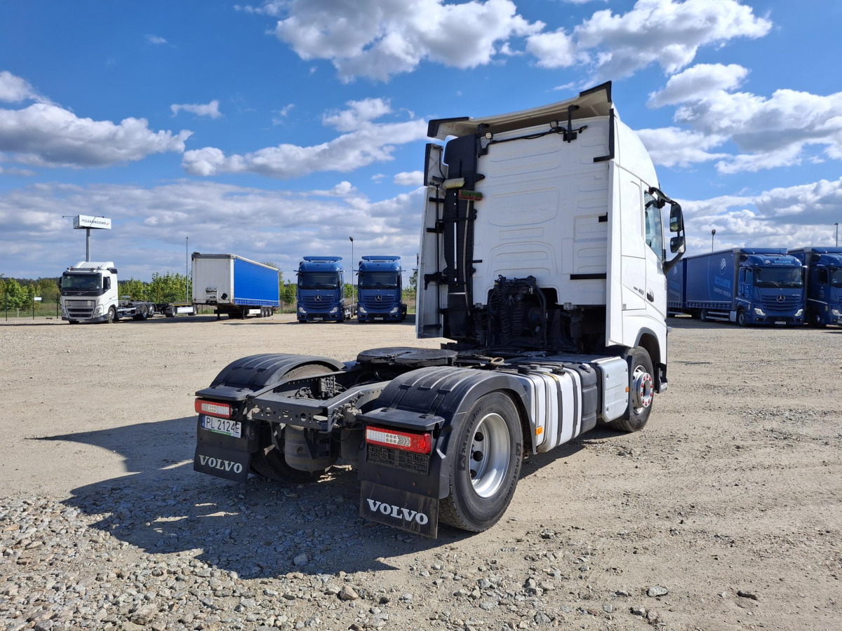 VOLVO FH CIĄGNIK SIODŁOWY - Тягач: фото 5 VOLVO FH CIĄGNIK SIODŁOWY - Тягач: фото 5