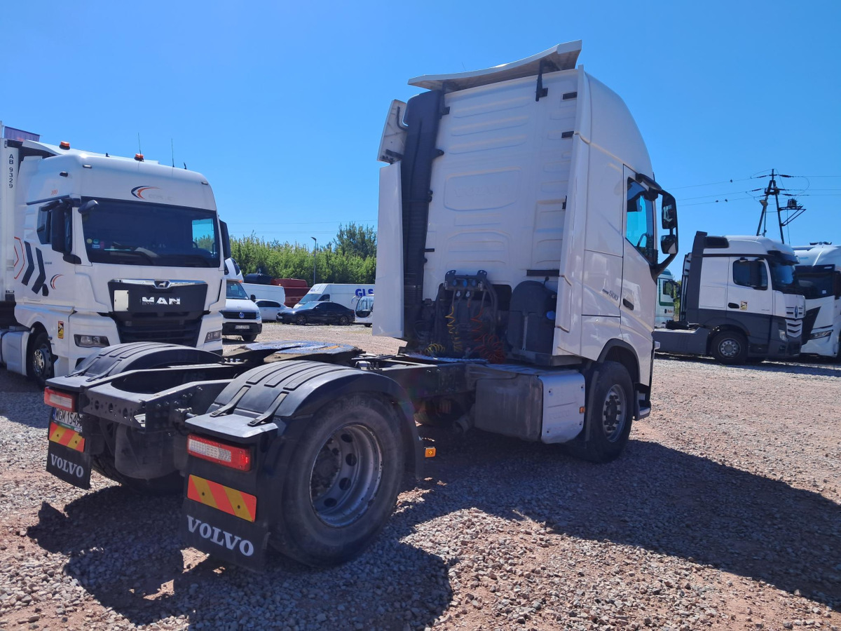 VOLVO FH CIĄGNIK SIODŁOWY - Тягач: фото 5 VOLVO FH CIĄGNIK SIODŁOWY - Тягач: фото 5