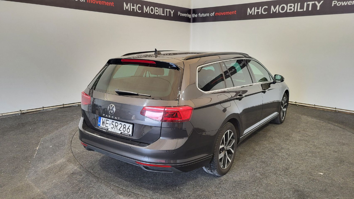 VOLKSWAGEN PASSAT KOMBI - Легковой автомобиль: фото 4 VOLKSWAGEN PASSAT KOMBI - Легковой автомобиль: фото 4