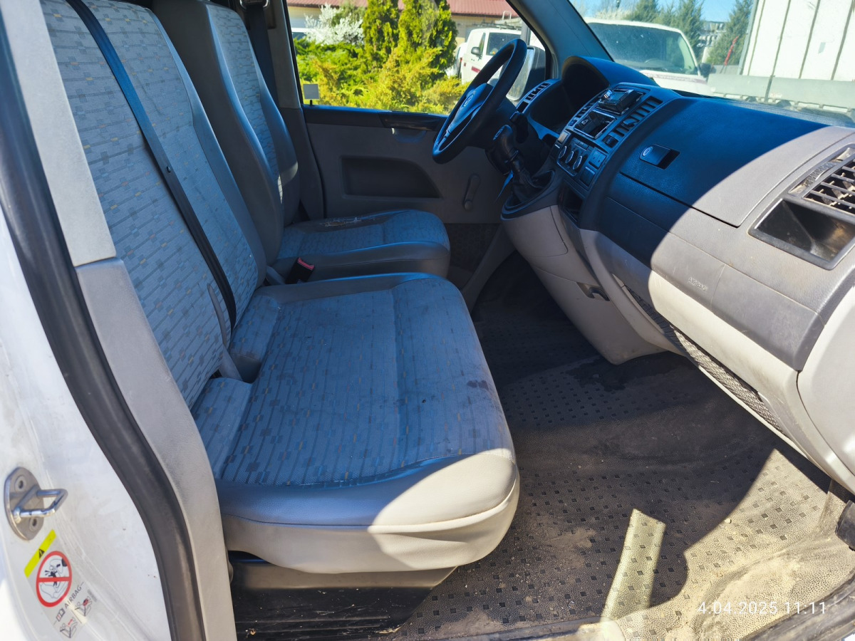 VOLKSWAGEN TRANSPORTER FURGON BLASZAK - Цельнометаллический фургон: фото 5 VOLKSWAGEN TRANSPORTER FURGON BLASZAK - Цельнометаллический фургон: фото 5