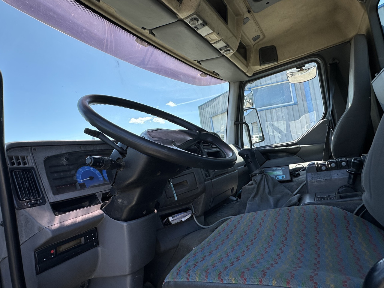 RENAULT KERAX 370 DCI - Крюковой мультилифт: фото 4 RENAULT KERAX 370 DCI - Крюковой мультилифт: фото 4