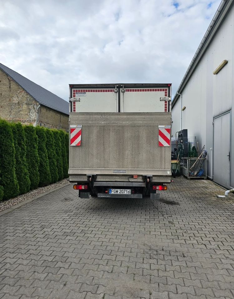 FUSO Canter 9C18 Izoterma - Рефрижератор: фото 4 FUSO Canter 9C18 Izoterma - Рефрижератор: фото 4