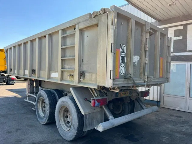 Benalu 2 Axle , 8 Tyres , Alu Tipper , Spring Suspension , Drum Brakes - Самосвальный полуприцеп: фото 4 Benalu 2 Axle , 8 Tyres , Alu Tipper , Spring Suspension , Drum Brakes - Самосвальный полуприцеп: фото 4