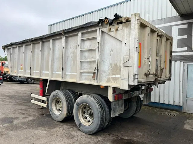 Benalu 2 Axle , 8 Tyres , Alu Tipper , Spring Suspension , Drum Brakes - Самосвальный полуприцеп: фото 5 Benalu 2 Axle , 8 Tyres , Alu Tipper , Spring Suspension , Drum Brakes - Самосвальный полуприцеп: фото 5