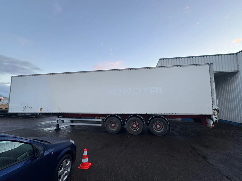Fruehauf 3 Axle SMB , Box Trailer, Spring Suspension - Полуприцеп-фургон: фото 2 Fruehauf 3 Axle SMB , Box Trailer, Spring Suspension - Полуприцеп-фургон: фото 2