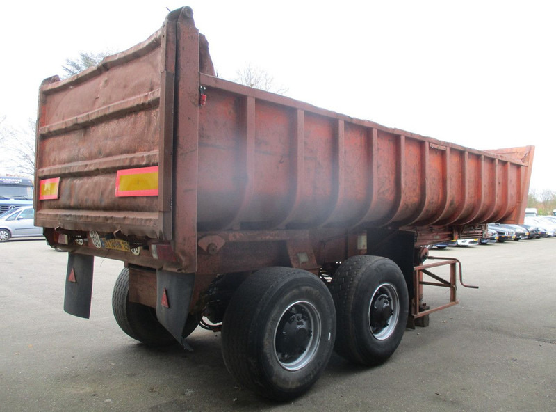 Fruehauf D33C , 2 axle , Steel tipper trailer , Drum Brakes , Spring suspension - Самосвальный полуприцеп: фото 3 Fruehauf D33C , 2 axle , Steel tipper trailer , Drum Brakes , Spring suspension - Самосвальный полуприцеп: фото 3