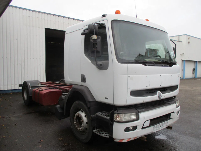 Renault Premium 250 , Manual pump and gearbox , Euro 2 - Грузовик-шасси: фото 4 Renault Premium 250 , Manual pump and gearbox , Euro 2 - Грузовик-шасси: фото 4